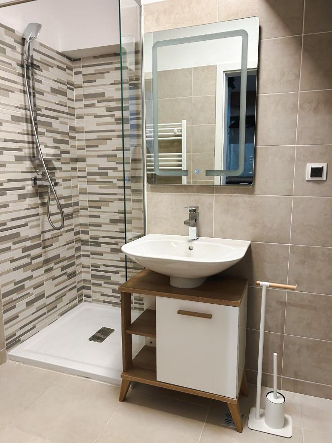 Bg Luximmo Apartments Κλουζ-Ναπόκα Εξωτερικό φωτογραφία