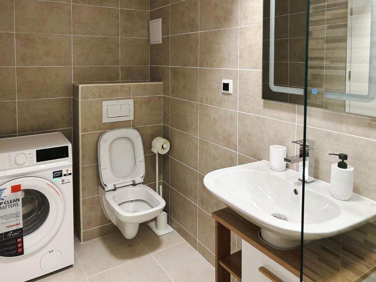 Bg Luximmo Apartments Κλουζ-Ναπόκα Εξωτερικό φωτογραφία